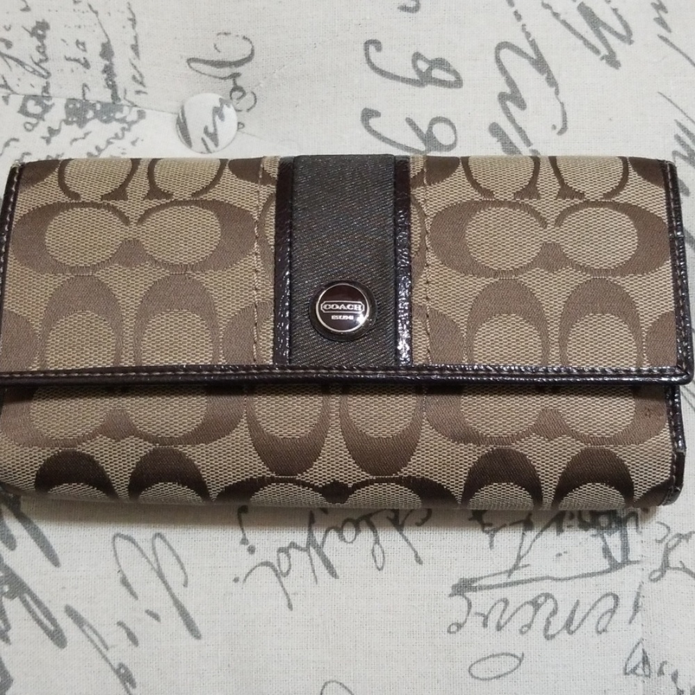 Coach wallet